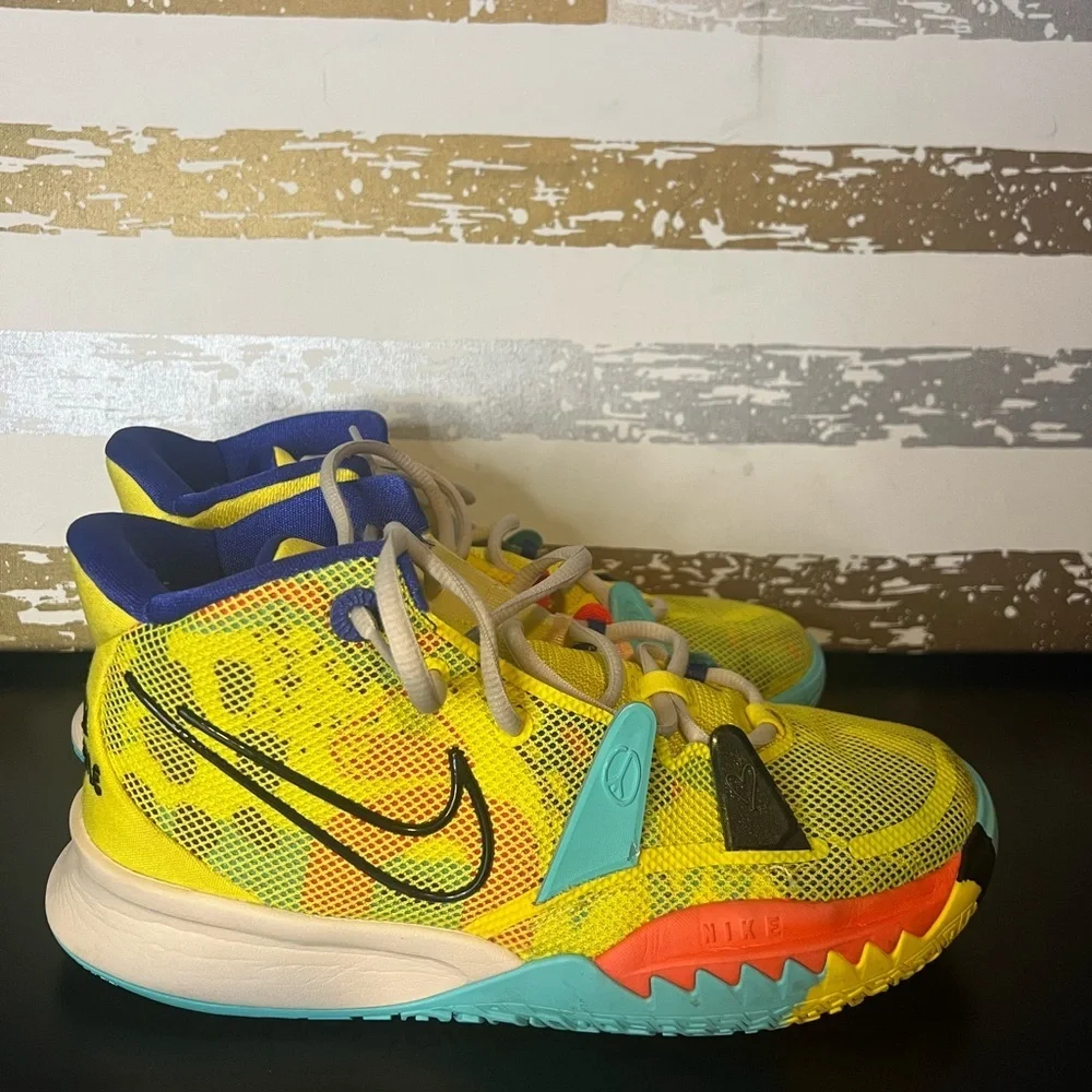 Nike Kyrie “1 World 1 People”